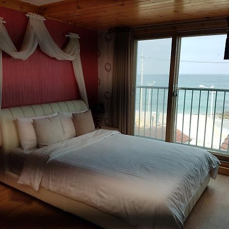 Hannoonebada Pension Gangneung Exteriör bild
